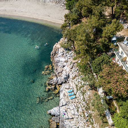 Petra Mare Lägenhet Thimonia Exteriör bild